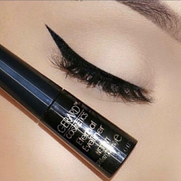 Gerald Cosmetics Smudgeproof, Waterproof, Ultra Black Eternal Eyeliner .08 fl oz - Picture 5 of 5